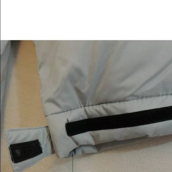 DKNY Quilted Puffer Ski Jacket Hooded Coat Parka L - Picture 6 of 7